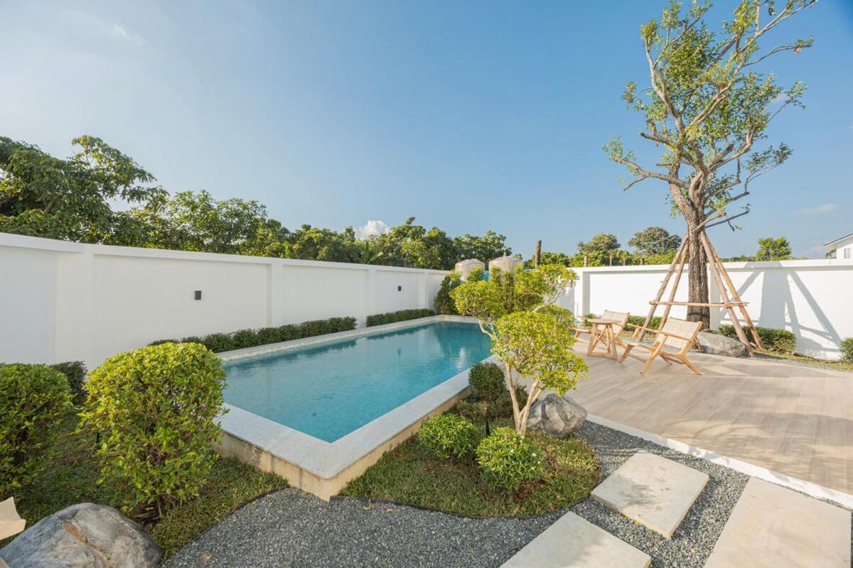 Villa 4bedroom Pool Near Airport Chiang Mai