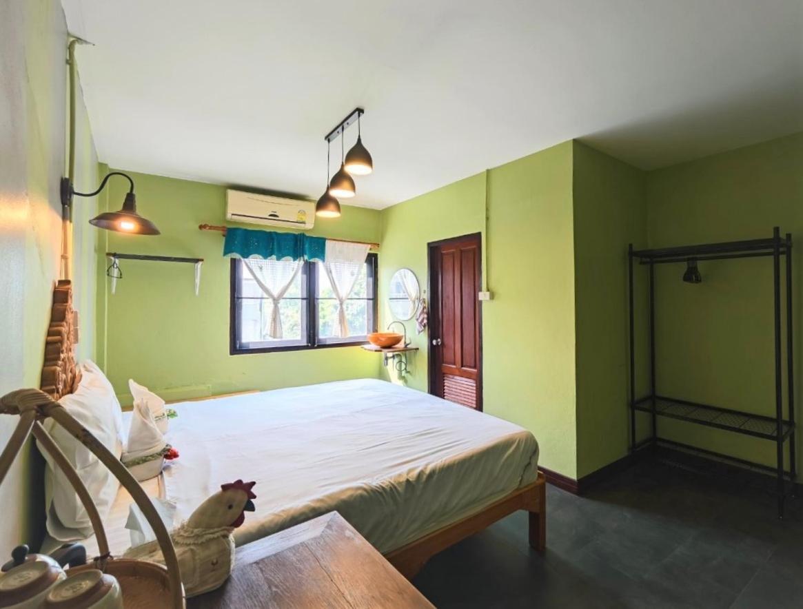Rumah tetamu Retro At Phra Sing Chiang Mai