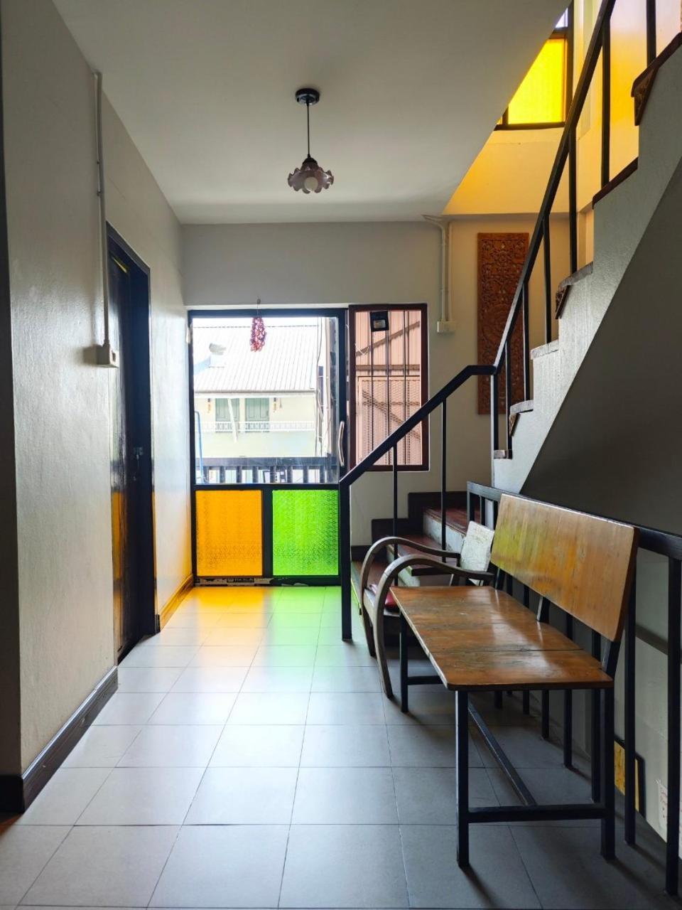 Rumah tetamu Retro At Phra Sing Chiang Mai