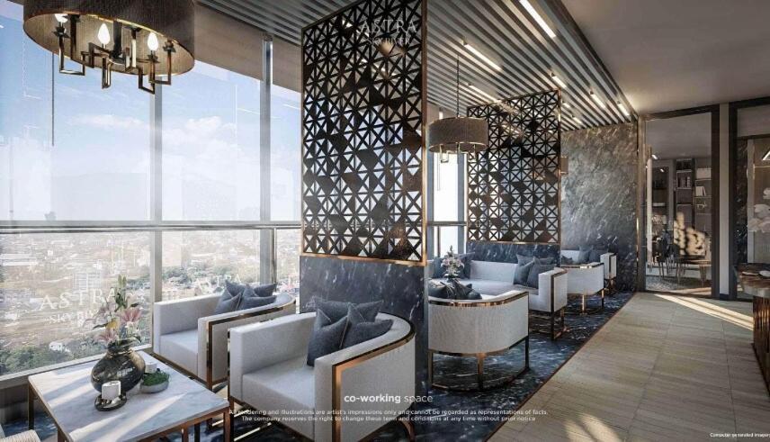 Adjoining 2b2b -sky River- Infinity Long Rooftop Pool *
