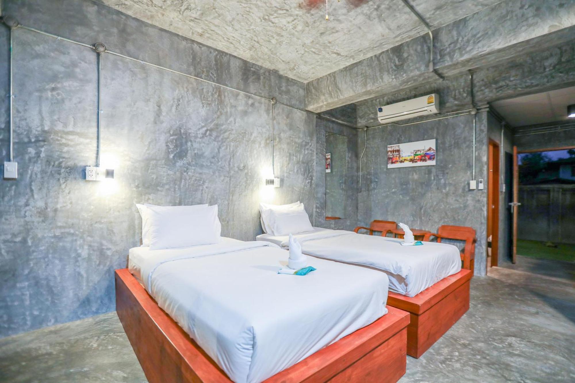Stucco Loft Residency Hotel