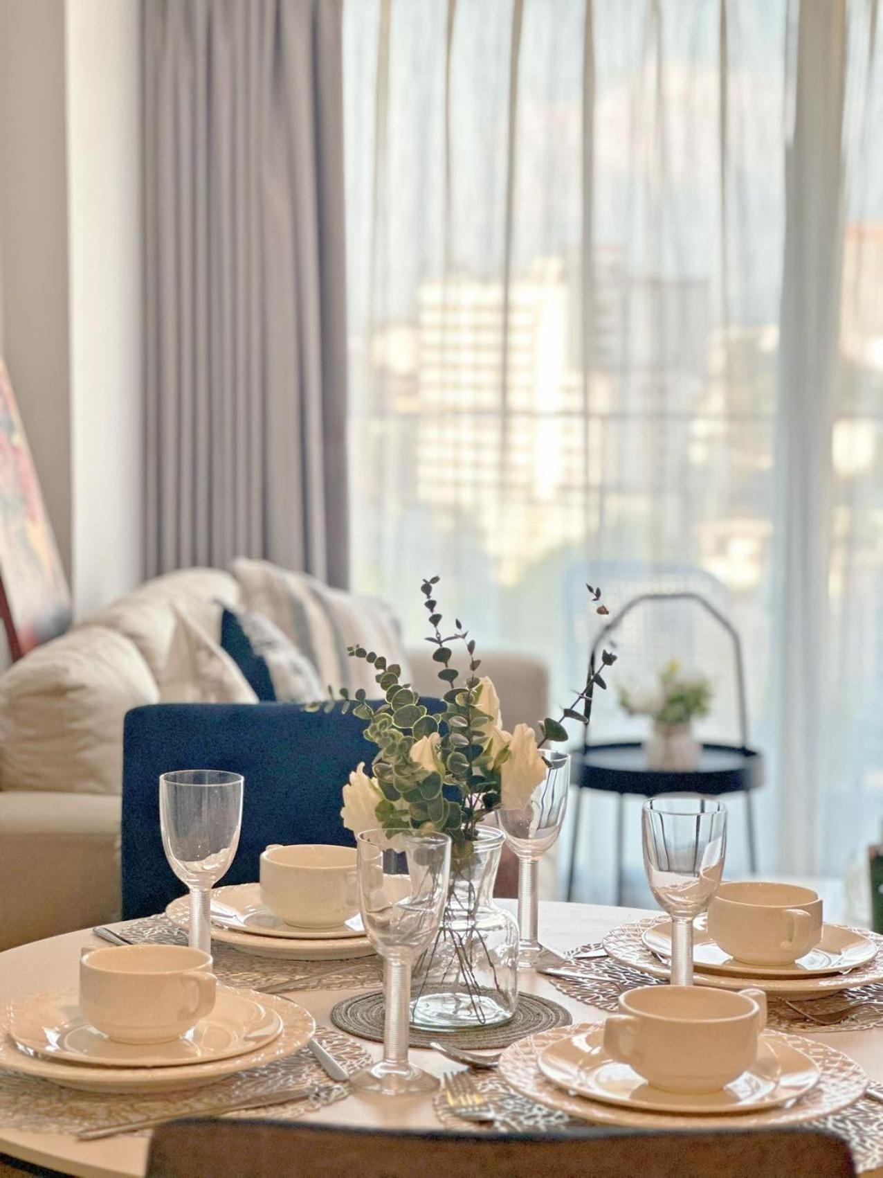 African Delight In Astra Sky River Apartamento