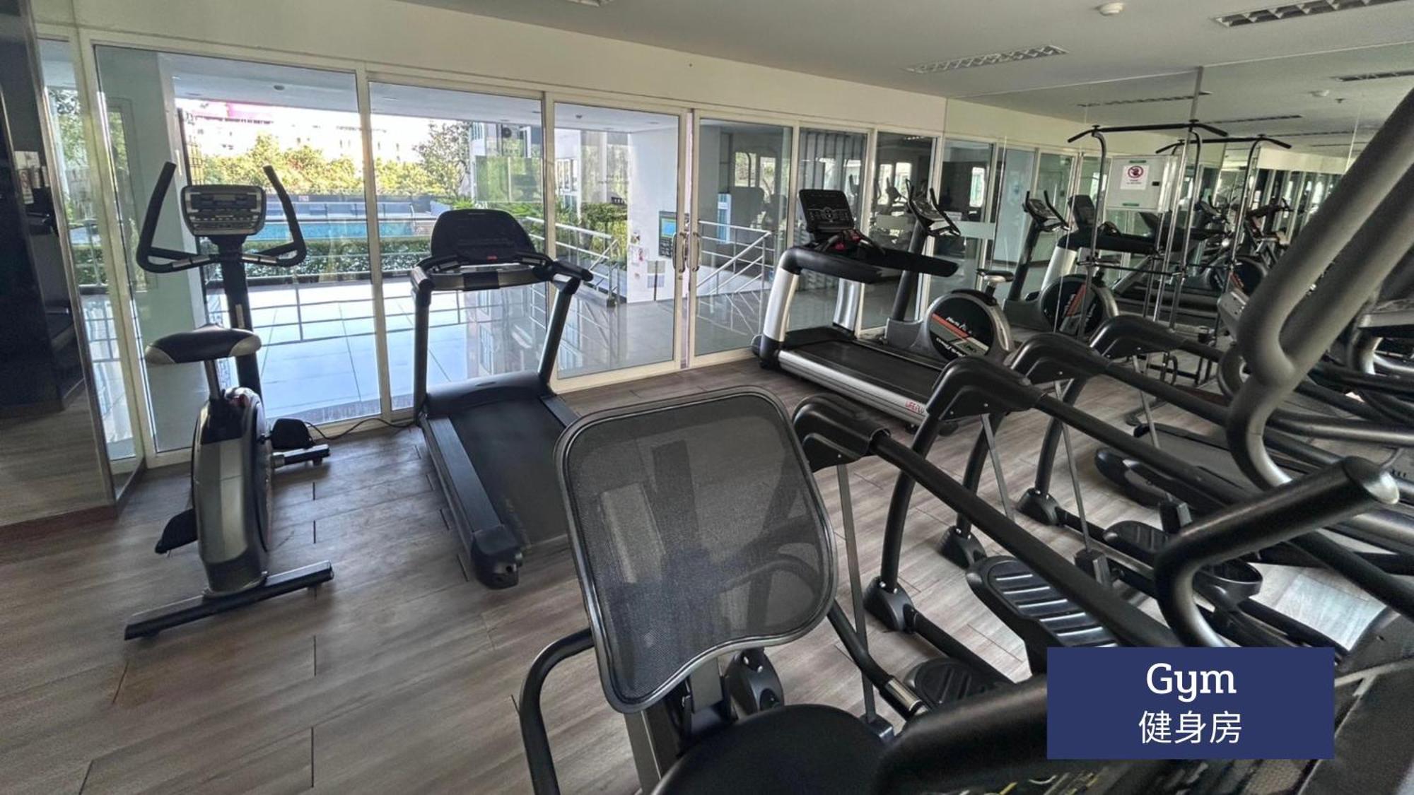 Apartment Two Single Beds At The Location Near To *