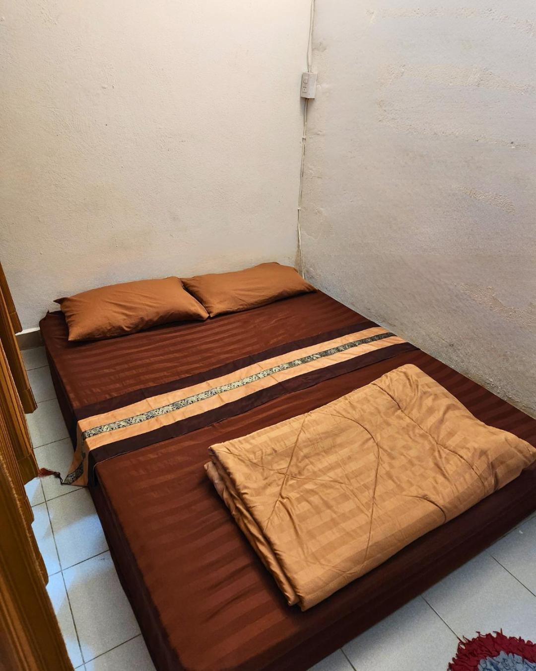 Hug Glur House Tour And (adults Only) Hostel *