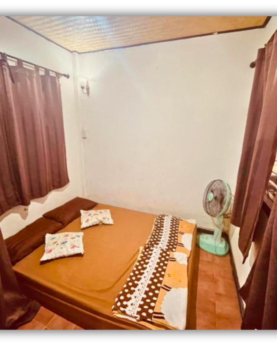 Hug Glur House Tour And (adults Only) Hostel Chiang Mai