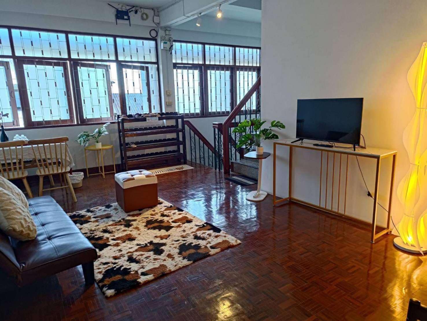 Acomodação com café da manhã  Bestiehome Women Only Chiang Mai