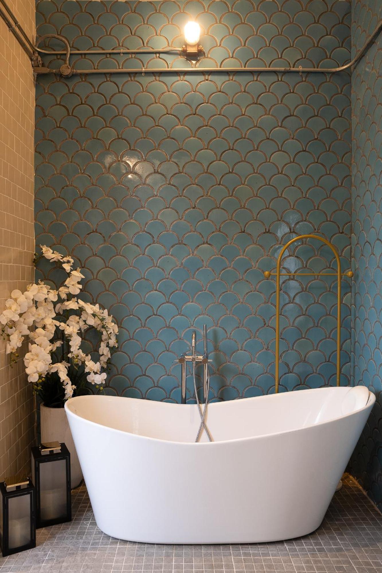 Santitham Pool I 5 Bedrooms I Walkable I Entire