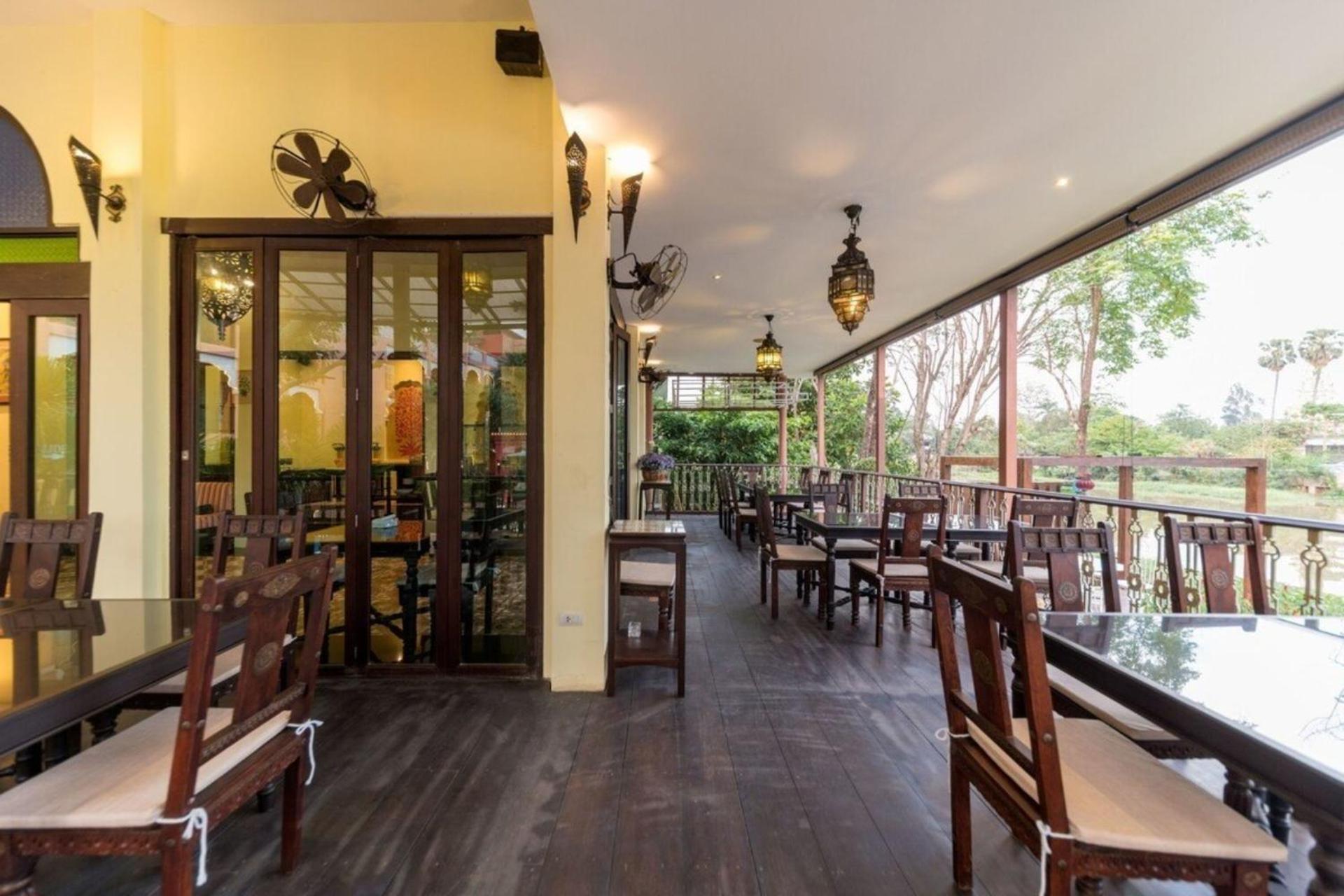 Sheik Istana Chiangmal Hotel