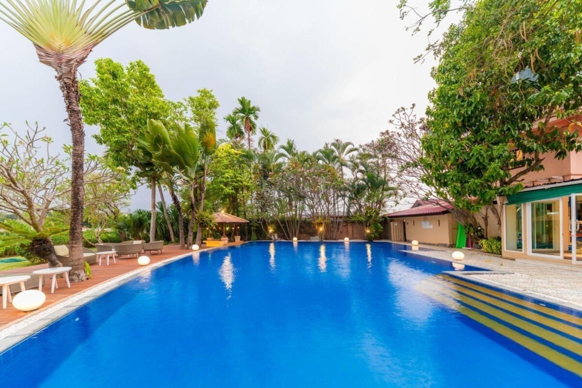 Sheik Istana Chiangmal Hotel Chiang Mai