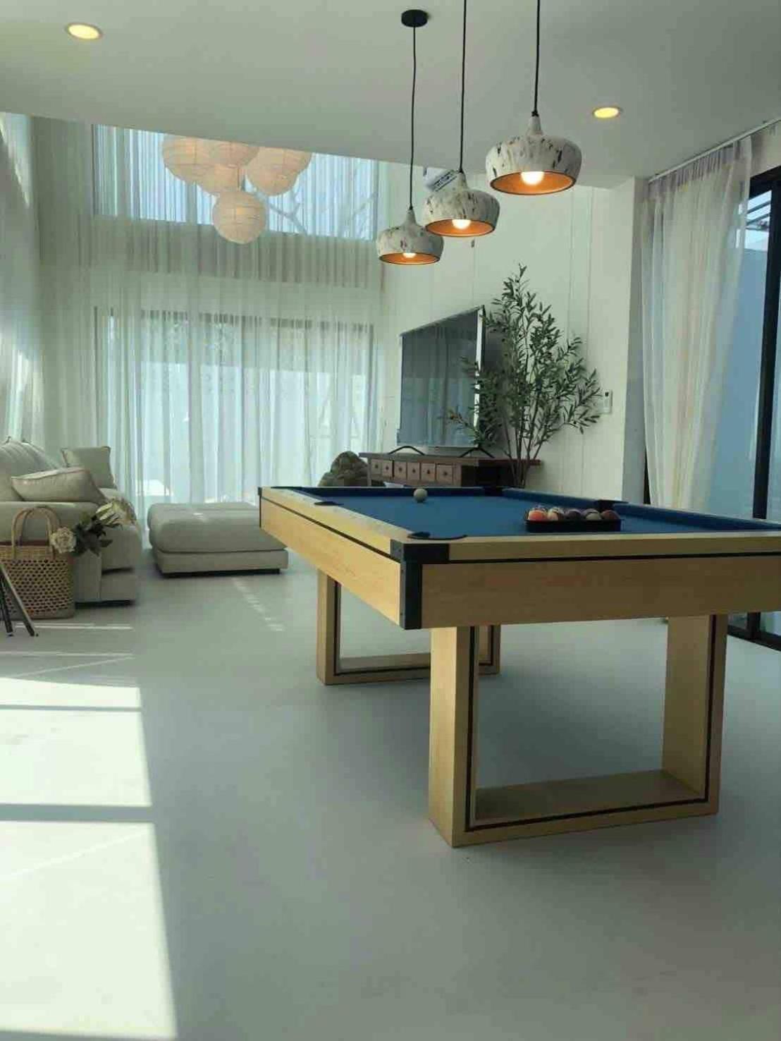 Villa Luxury Pool With Jacuzzi & Pool Table *