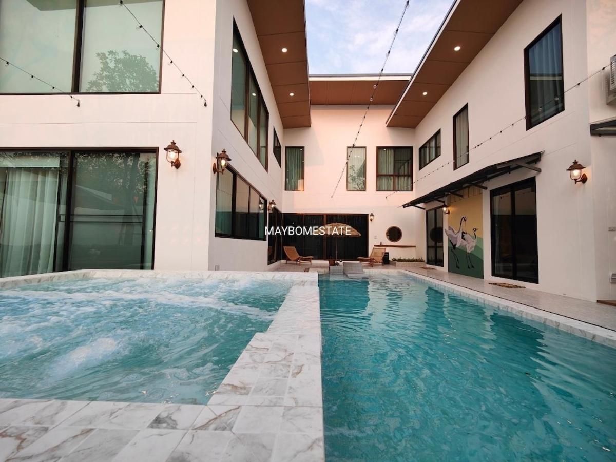 Villa Luxury Pool With Jacuzzi & Pool Table Chiang Mai