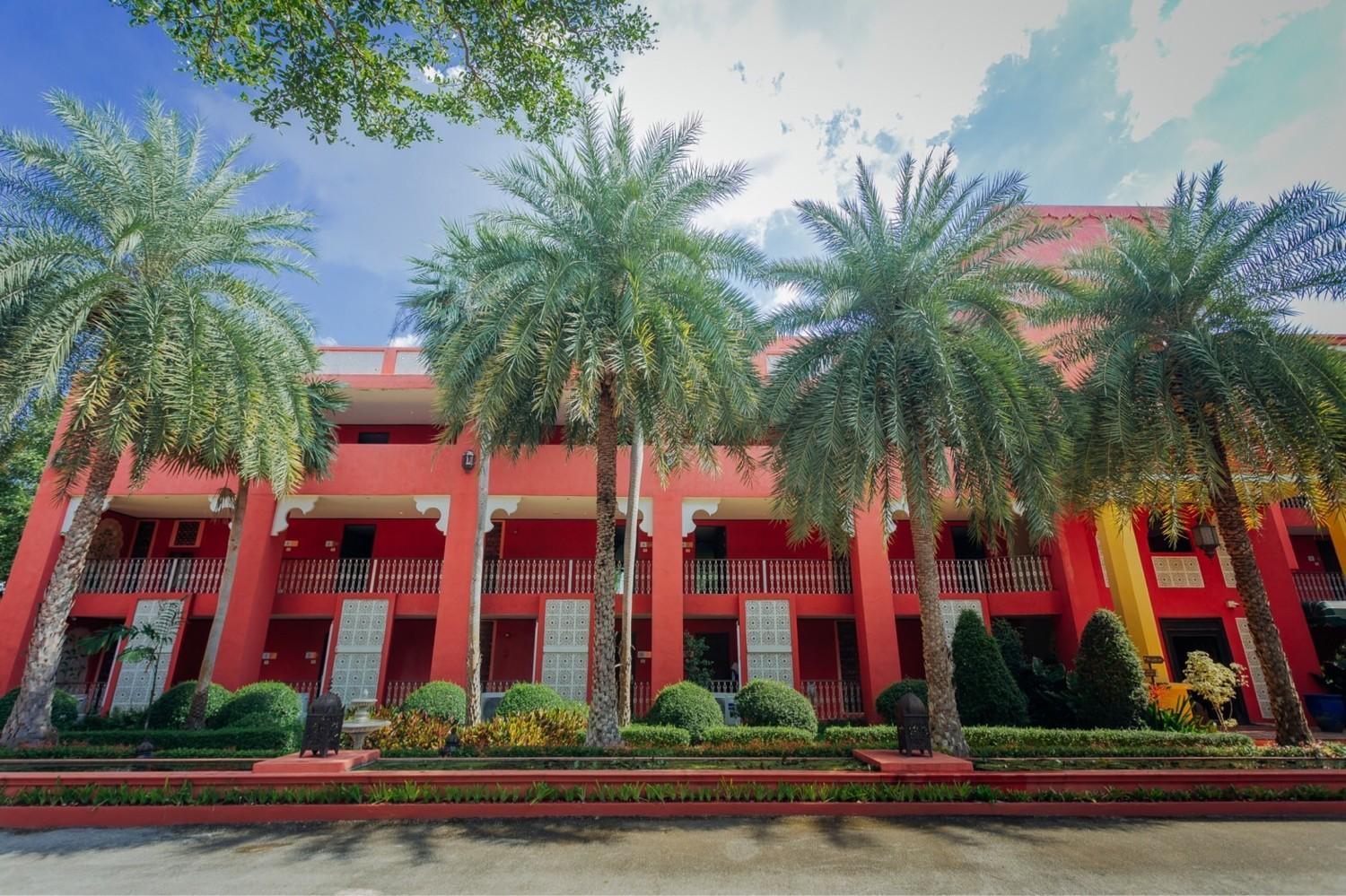 Sheik Istana Chiangmal