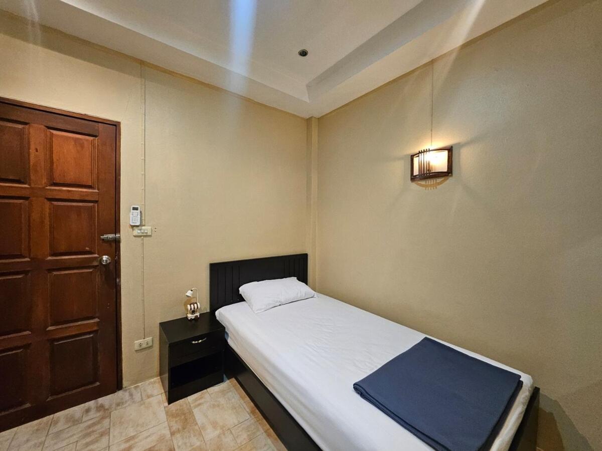 Villa 3 Bedrooms Pool Near Chiang Mai