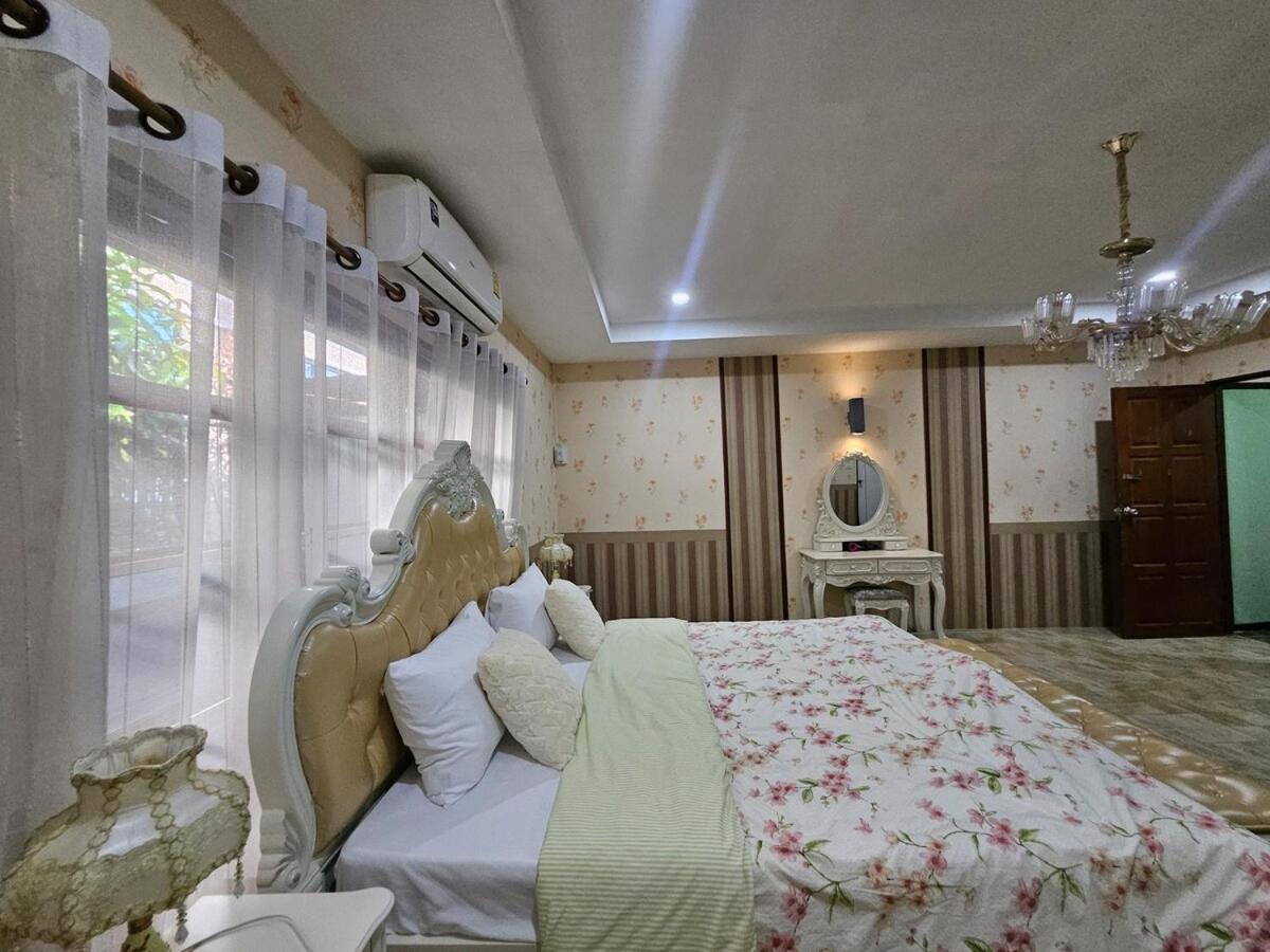 3 Bedrooms Pool Near Villa Chiang Mai
