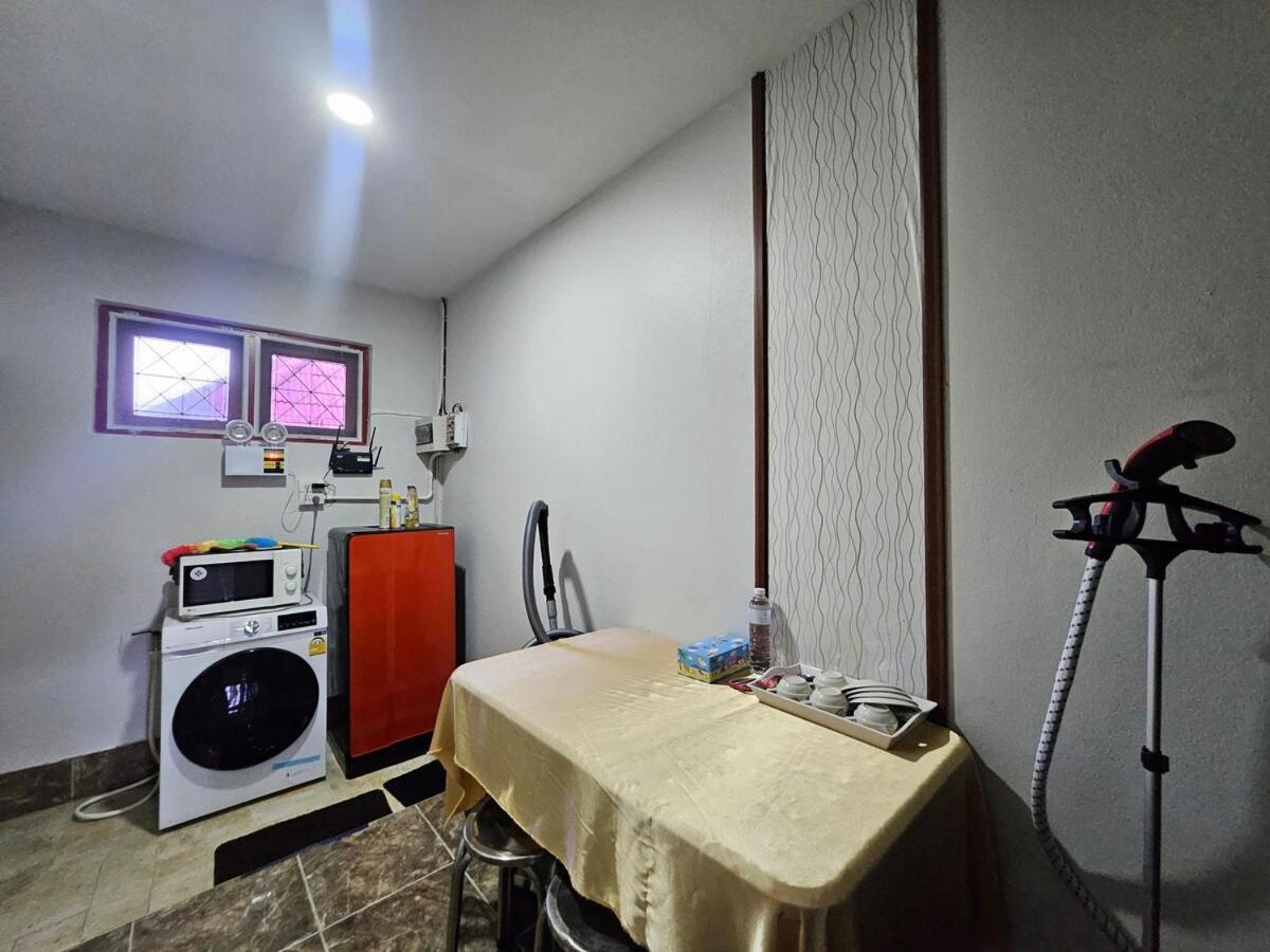 Villa 3 Bedrooms Pool Near