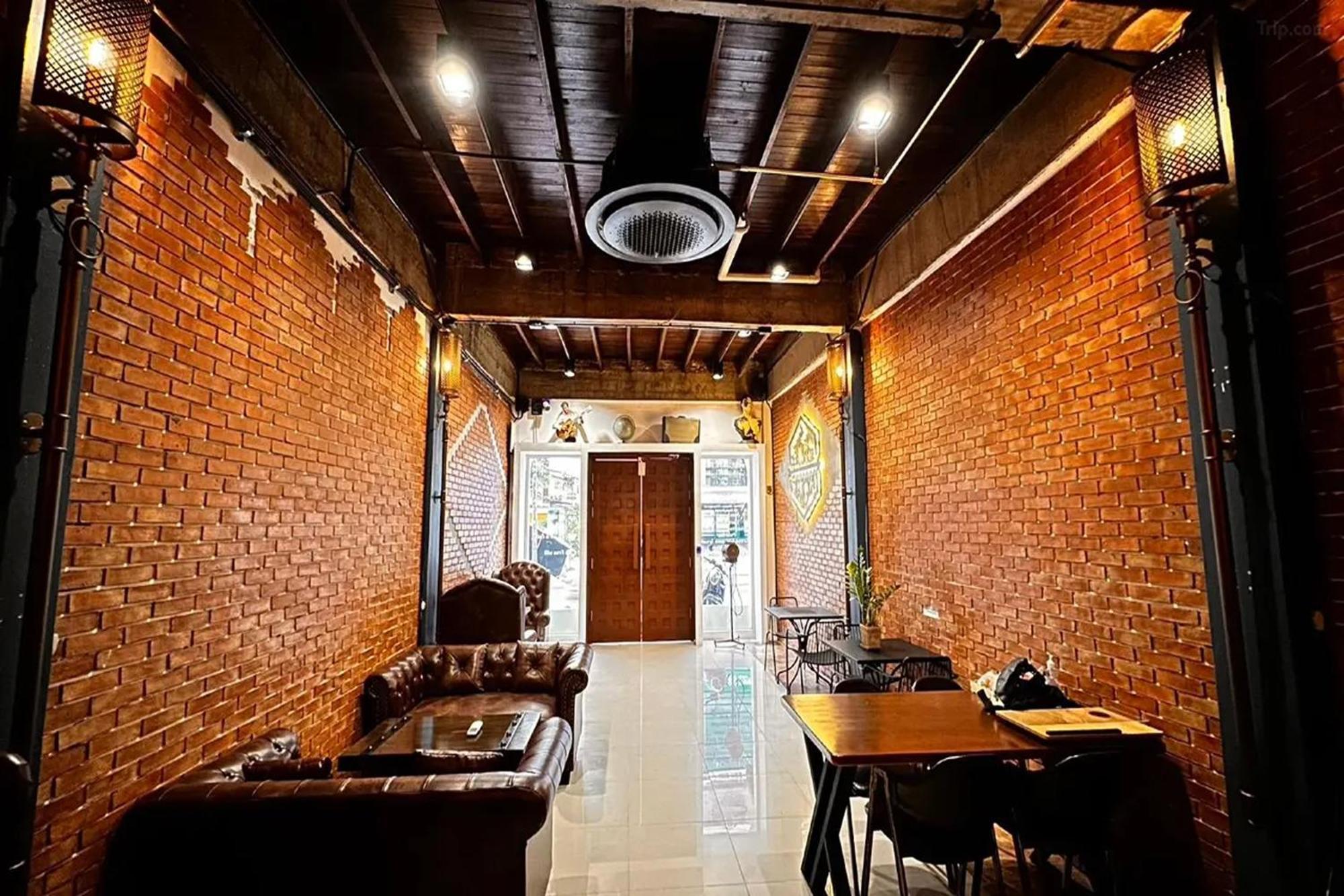 Hostel Deva & Relax Pool Chiang Mai