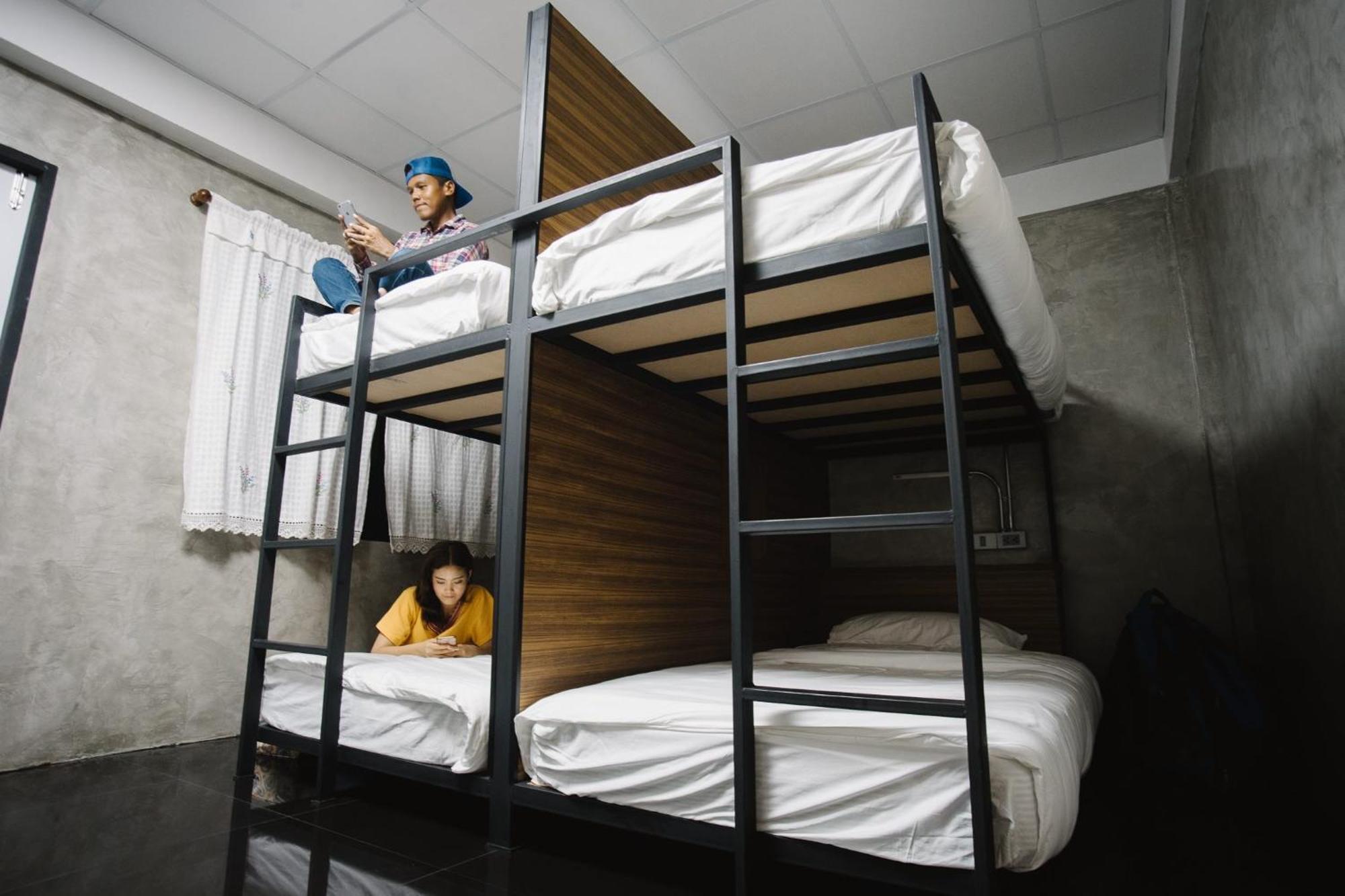 Baan Lung Poshtel Asrama
