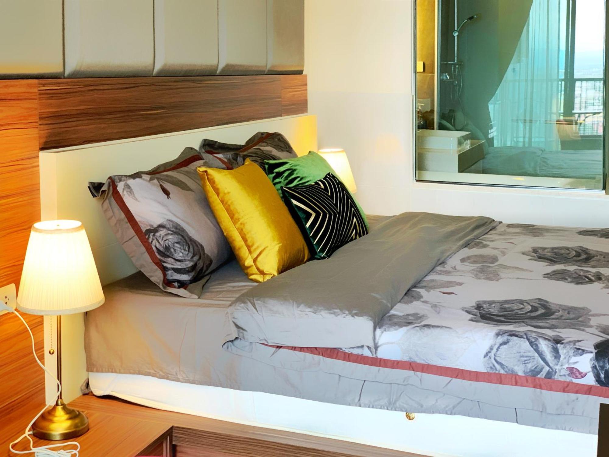 The Astra Cozy Living