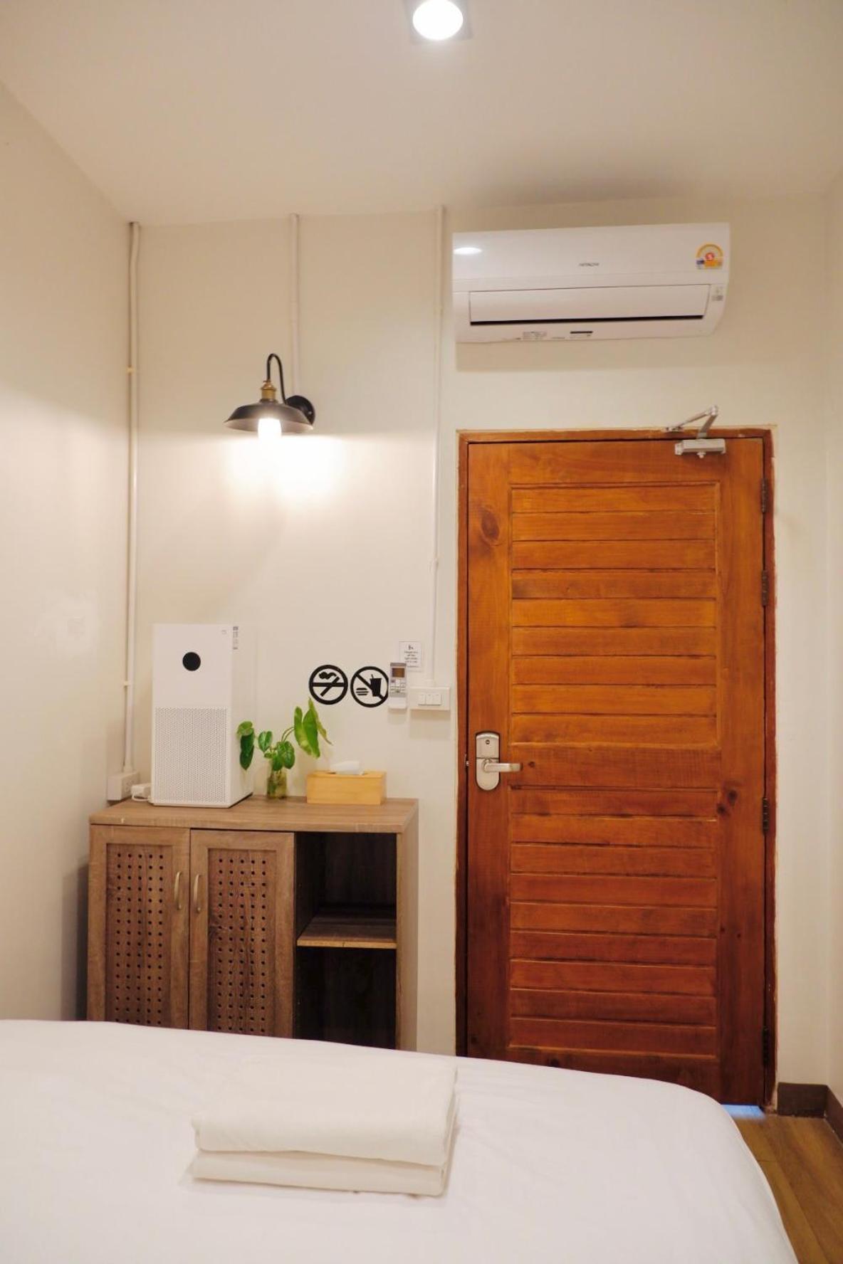 Hostel Redpanda & Cafe