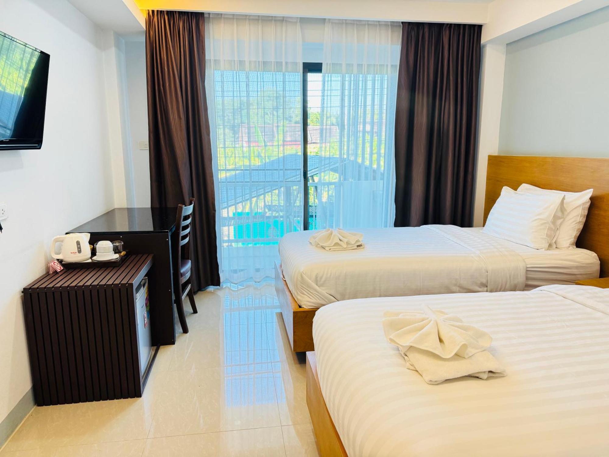 Lanna Soi7 Hotel 3*