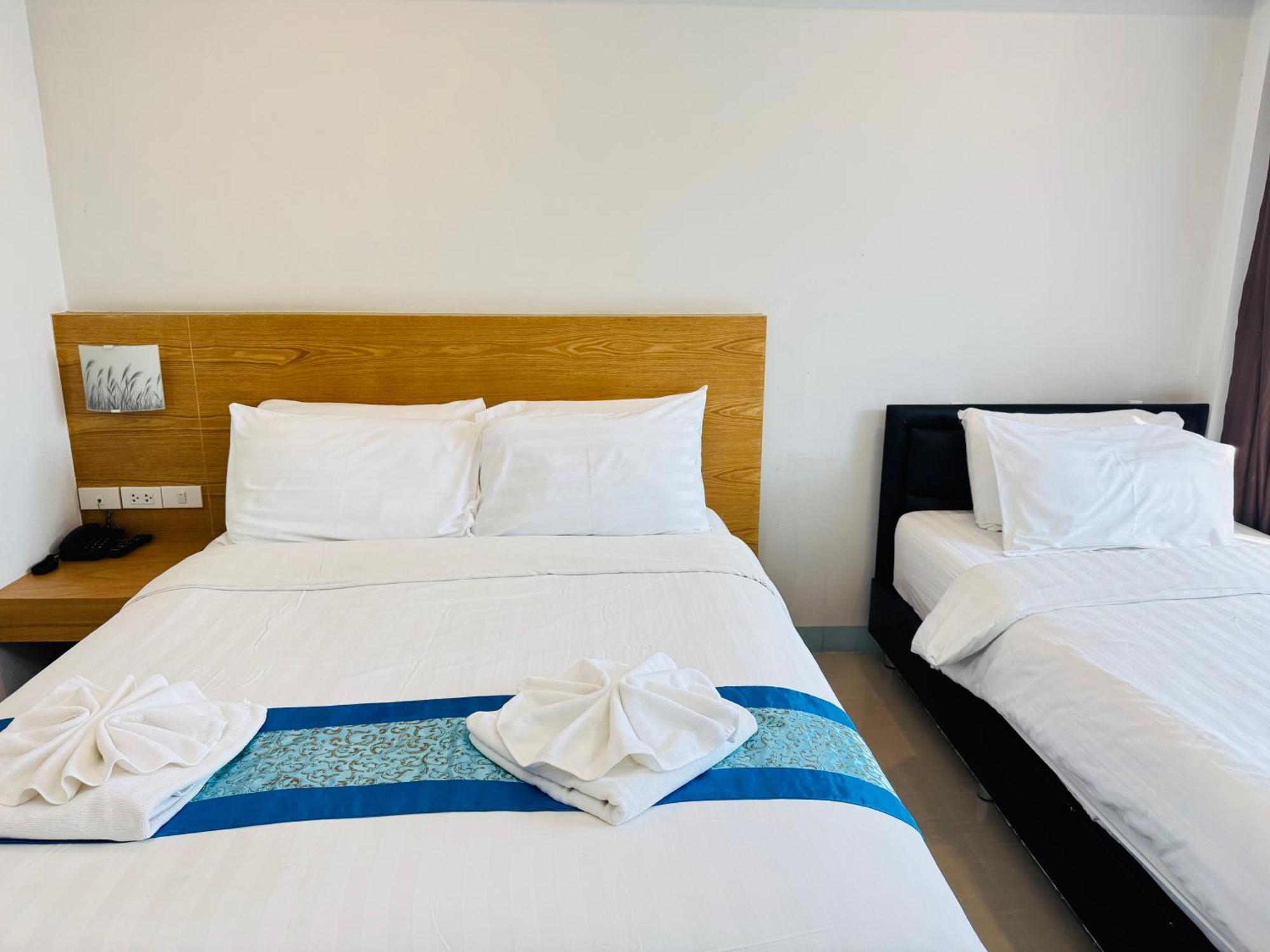 Hotel Lanna Soi7 3*
