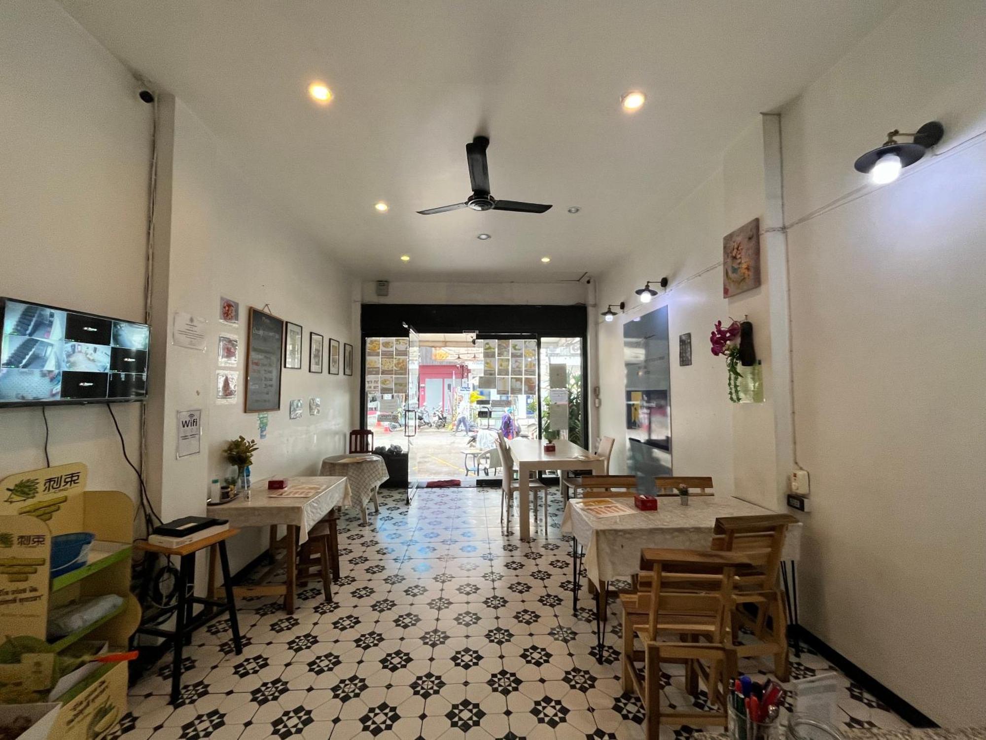 The New Normal House Hostel