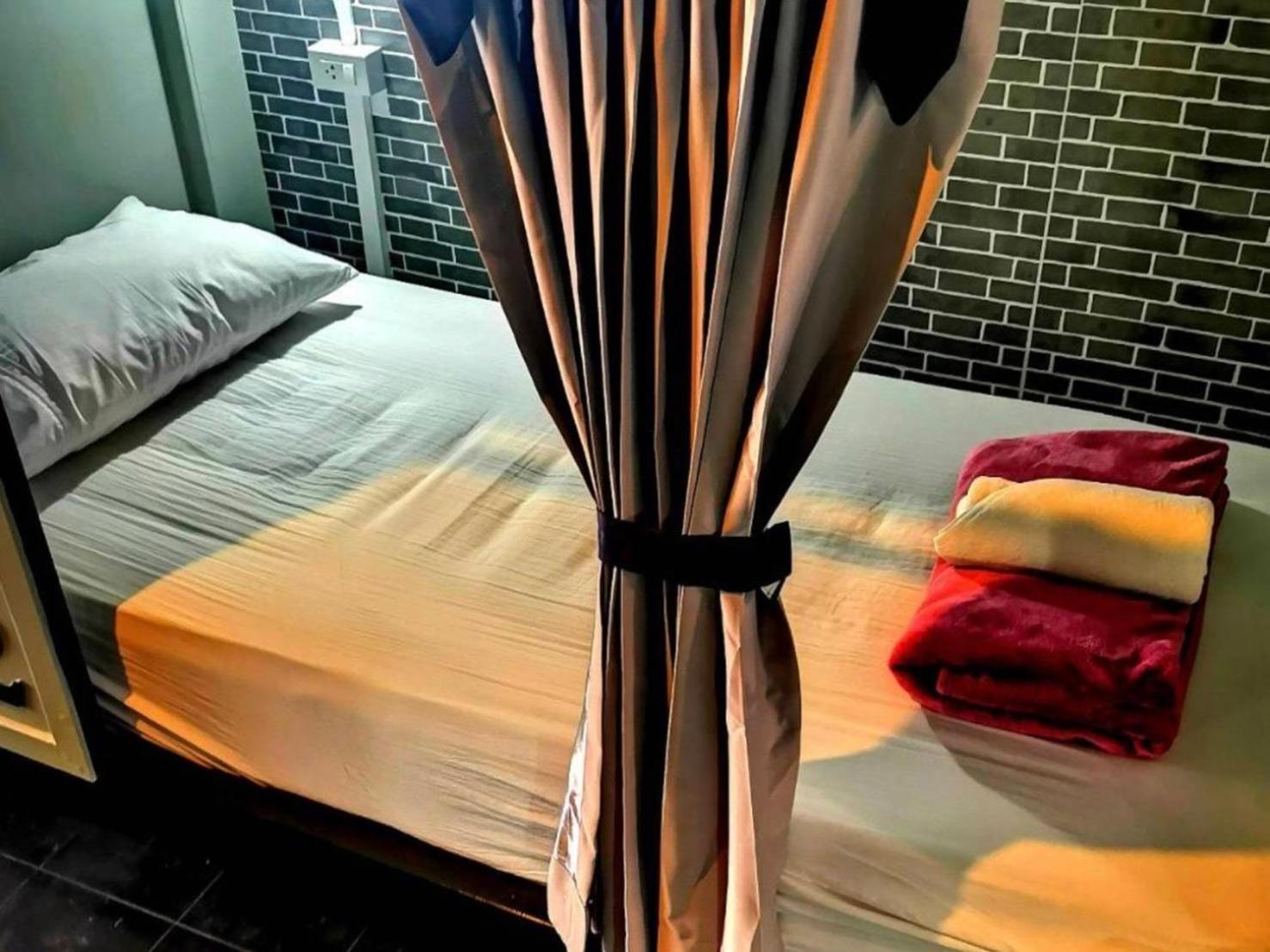The New Normal House Hostel *