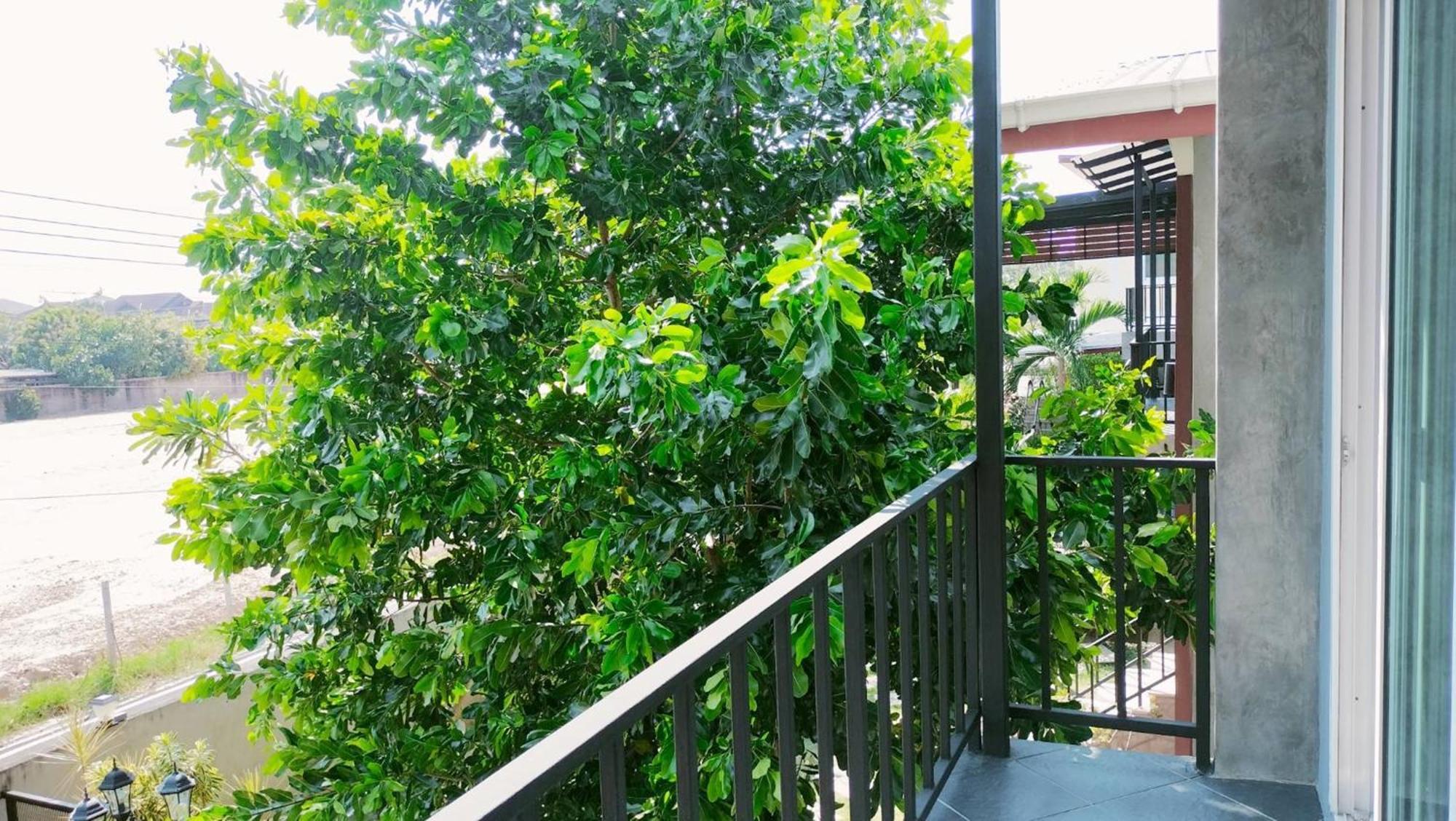 Vila Rajapruek Entire 3 7 Bedrooms Near Airport