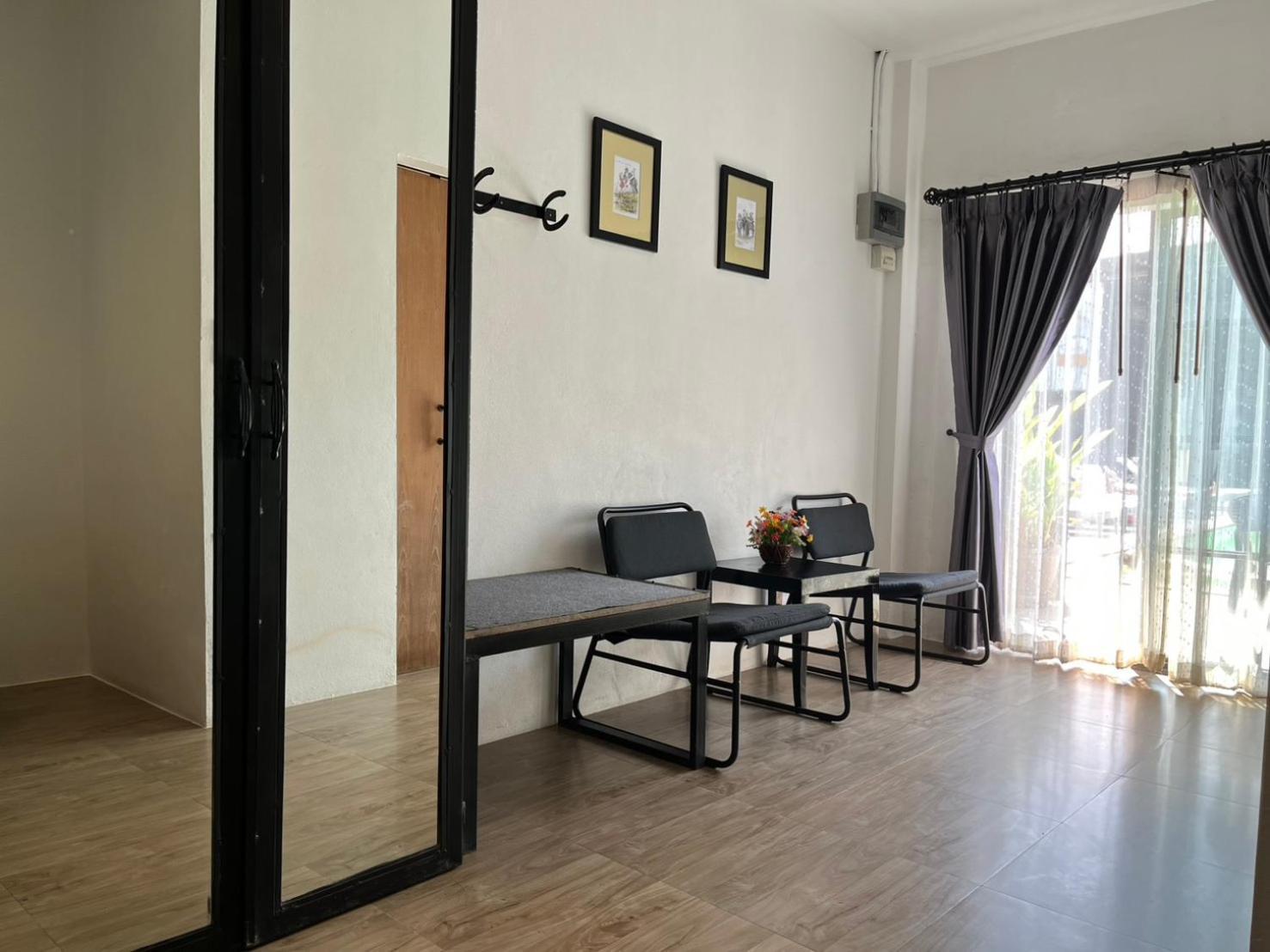 Hotel The Warehouse Chiang Mai