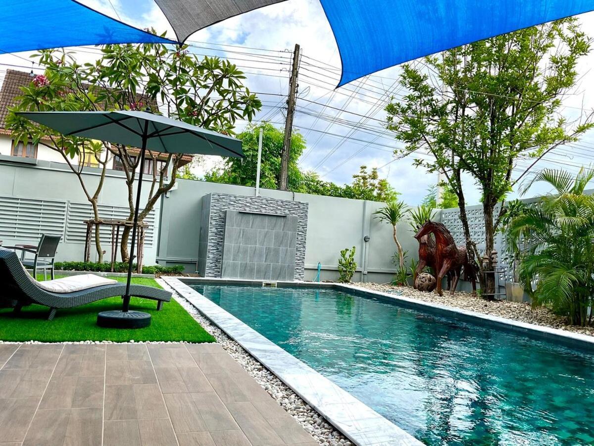 Ans Pool Villa