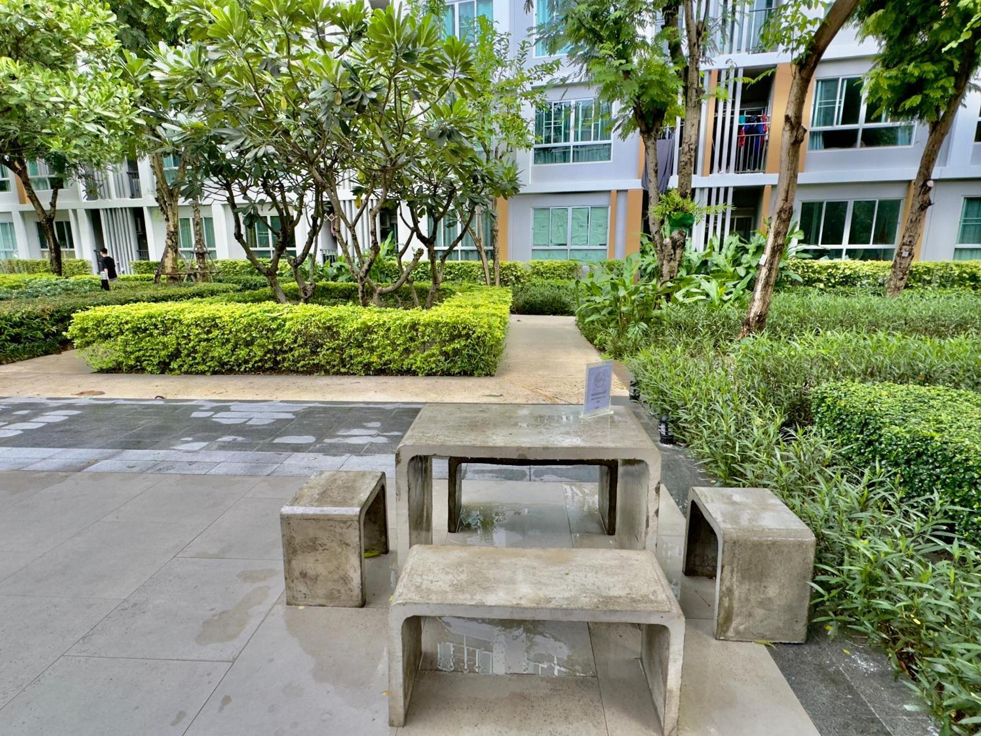 Dcondo Near The Mall,doi Suthep View Apartment Chiang Mai