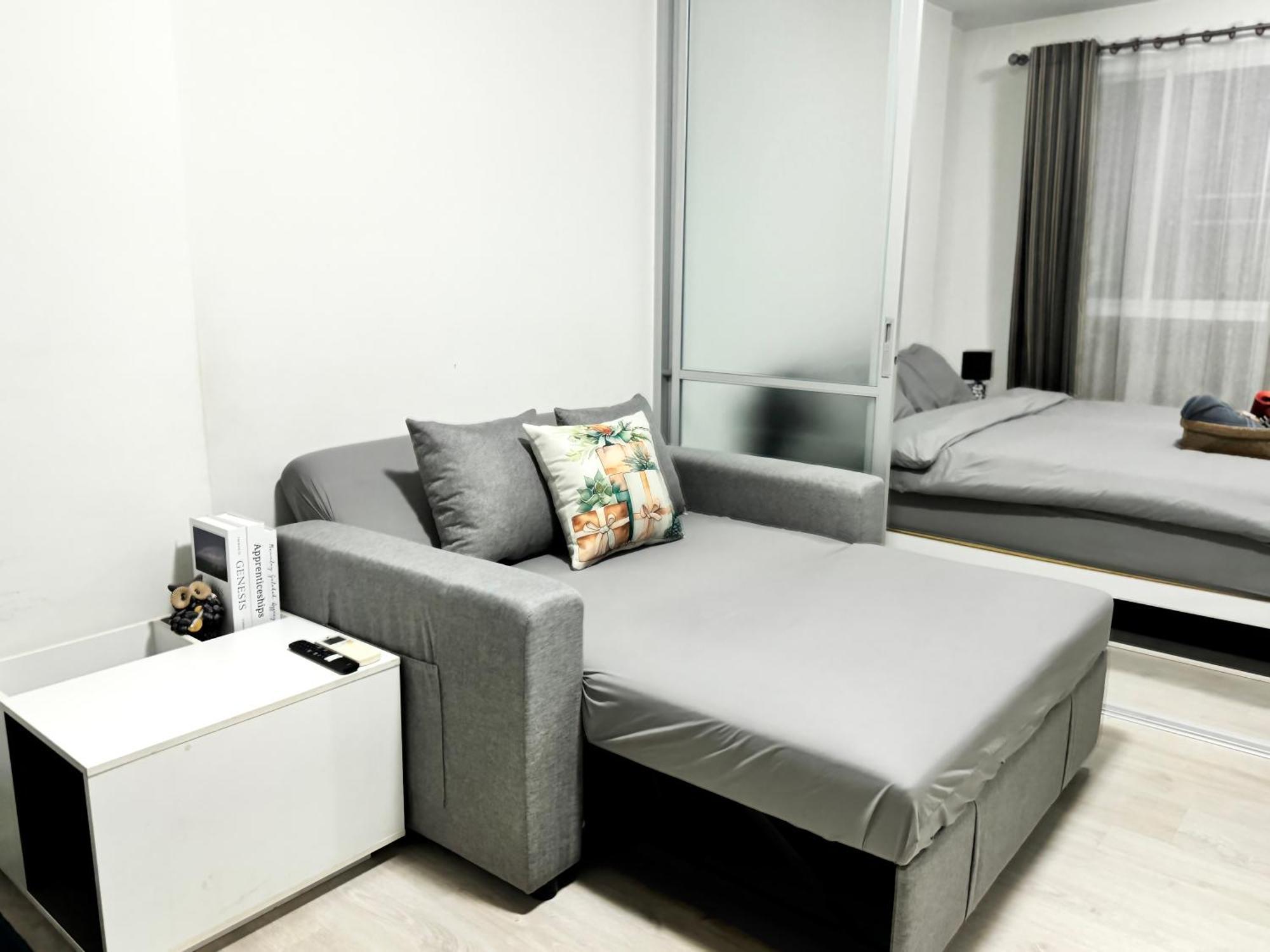 Dcondo Near The Mall,doi Suthep View Chiang Mai