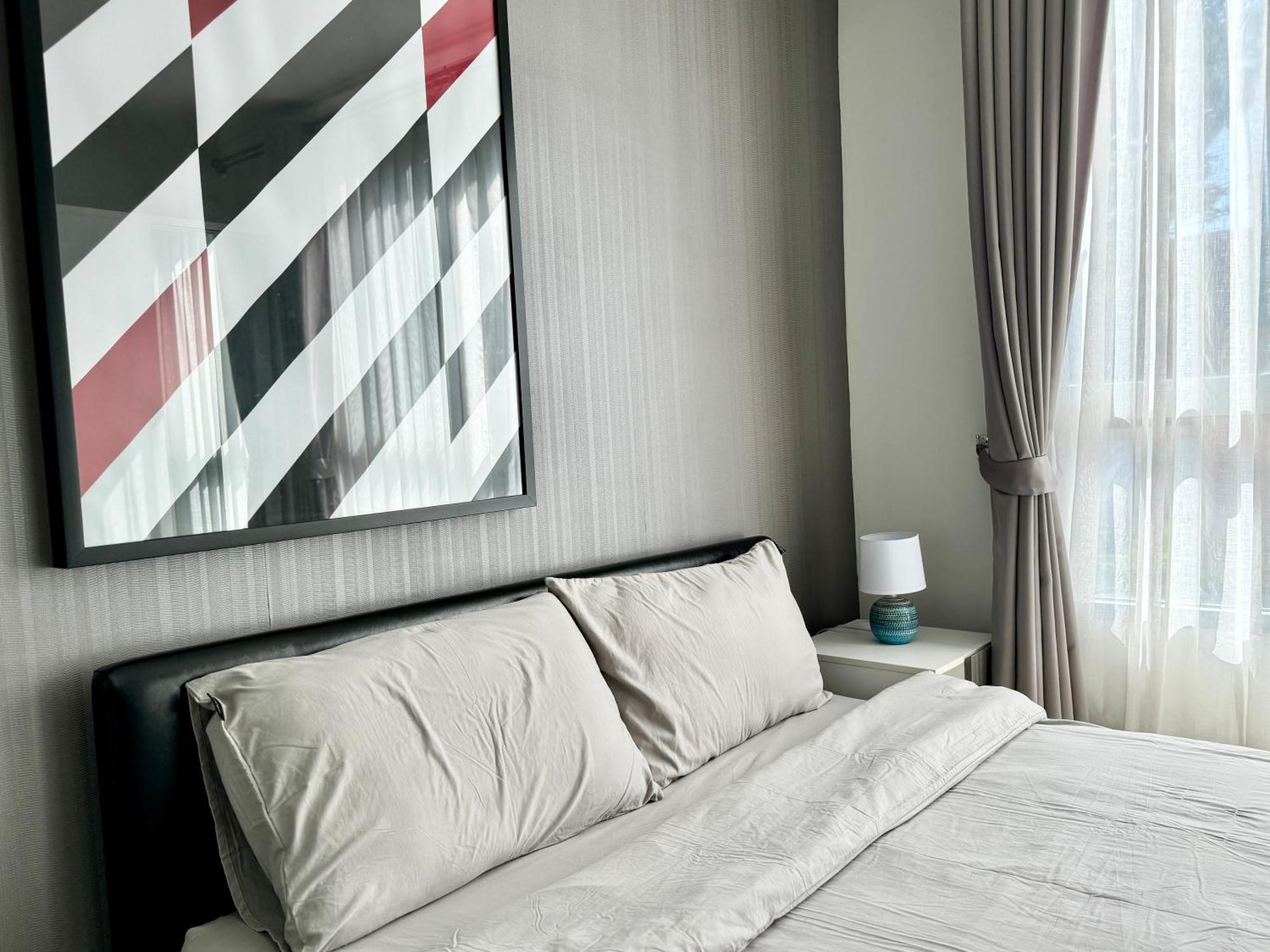 Apartment Dcondo Near The Mall,doi Suthep View *