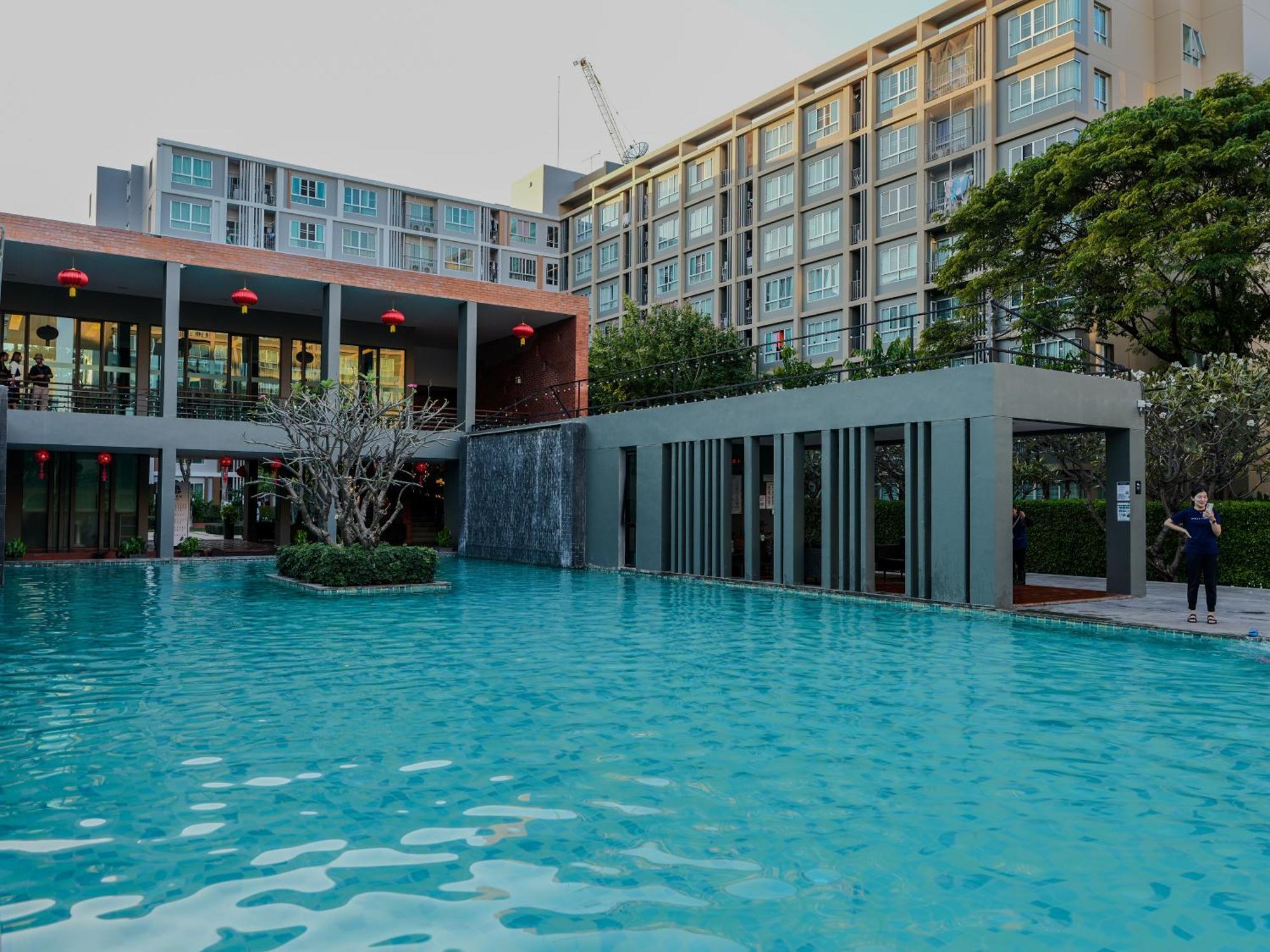 Dcondo Near The Mall,doi Suthep View * Chiang Mai