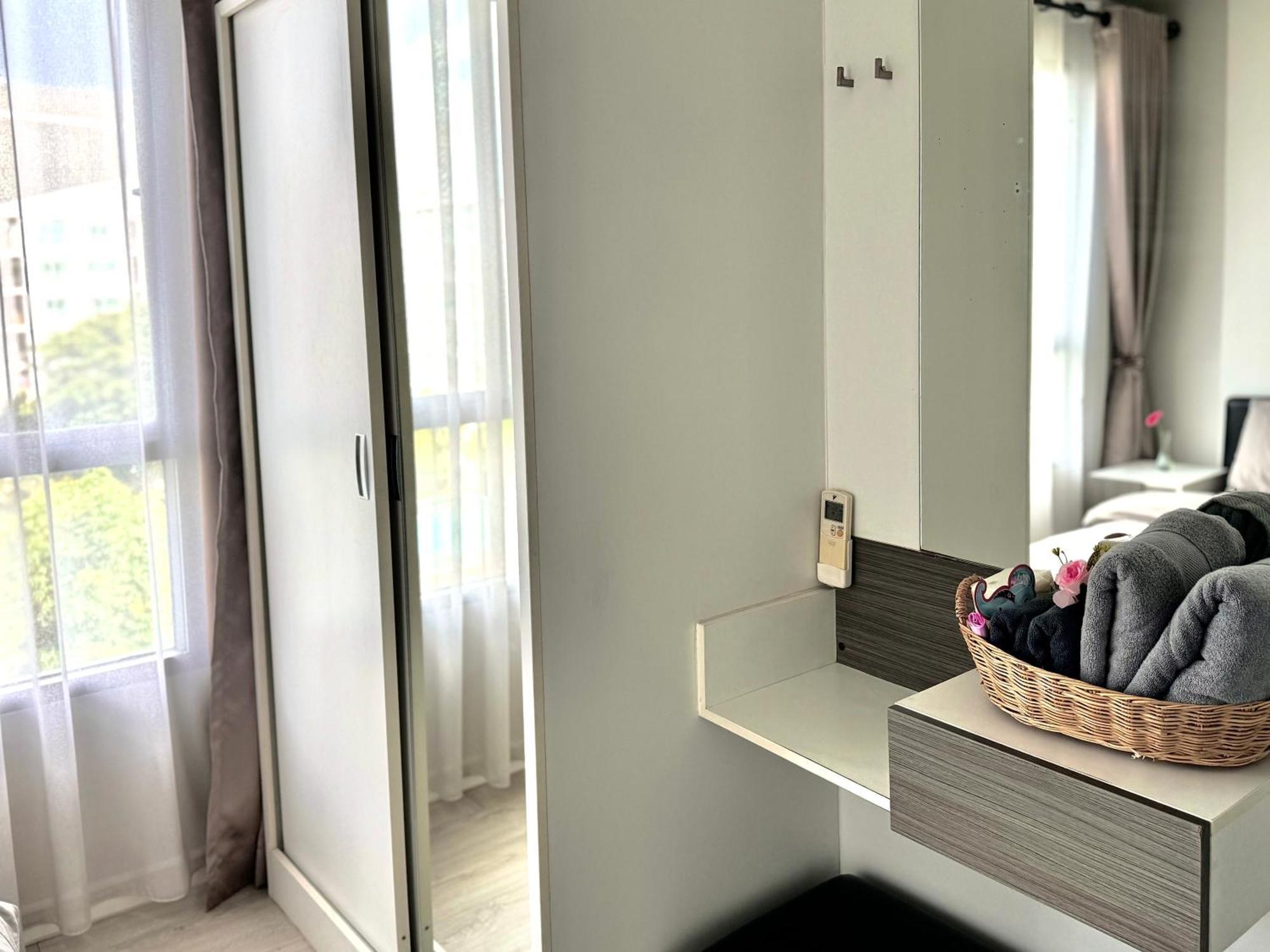 Dcondo Near The Mall,doi Suthep View Apartment
