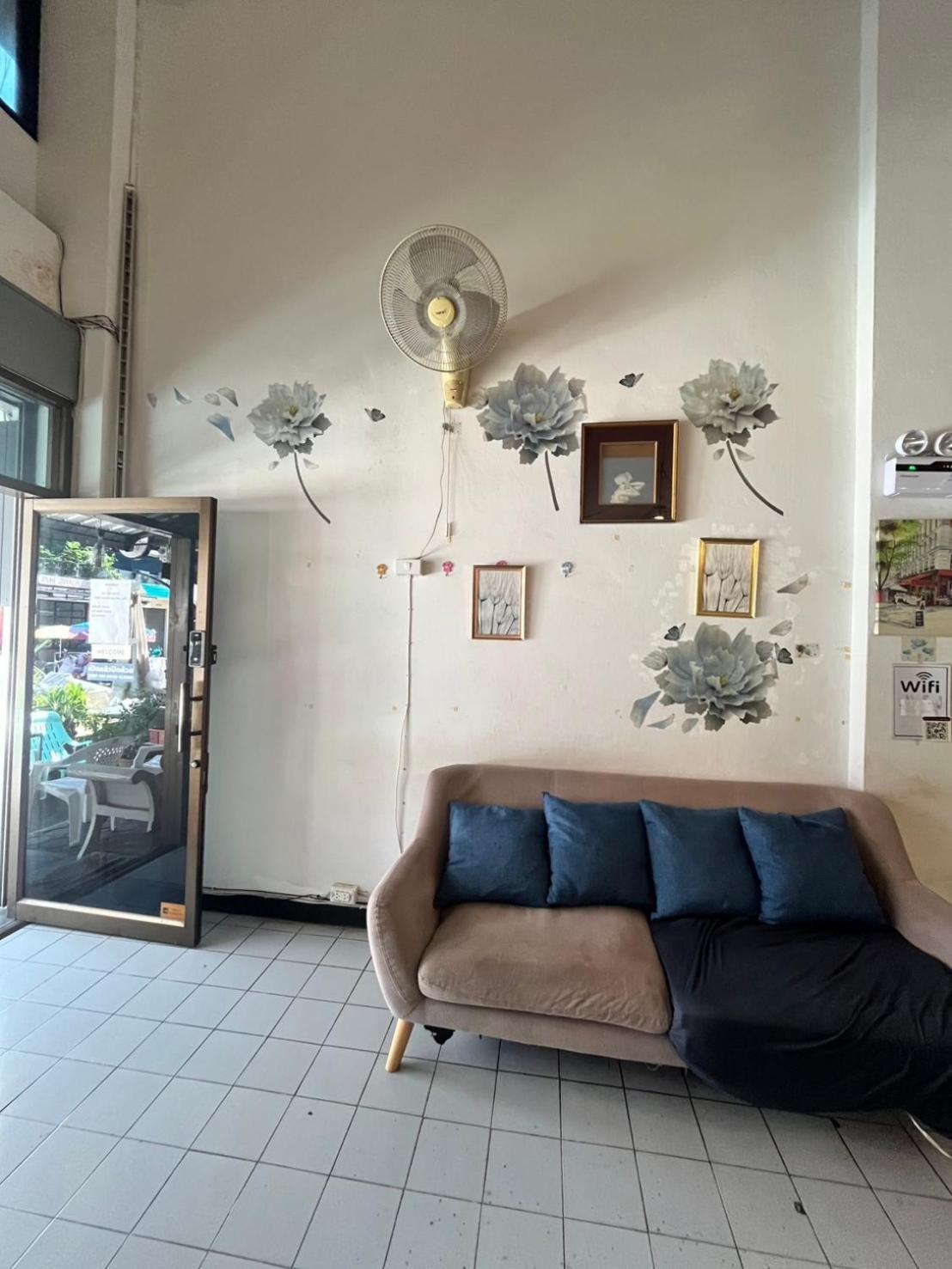 The New Normal House * Chiang Mai