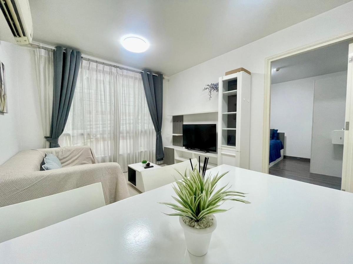 Apartment 1bd Dvieng Near Oldcity