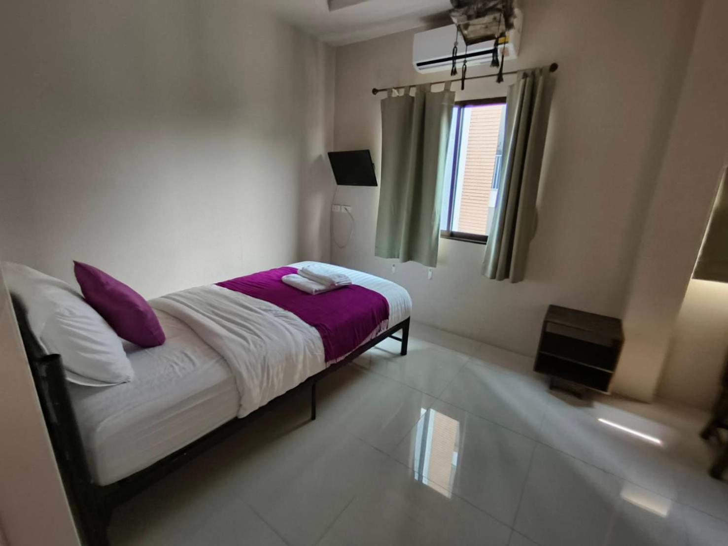 Hotel Tc House And Cafe Chiang Mai