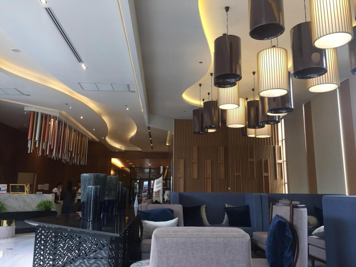 Apartment Cozy & Spacious 73sqm 2br The Astra *