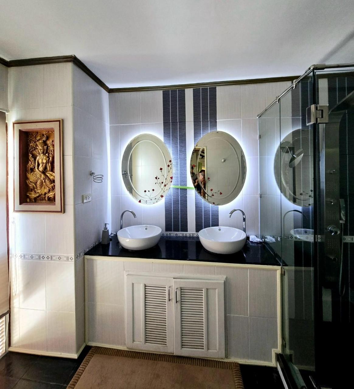 Olivier Boutique Hotel 4*