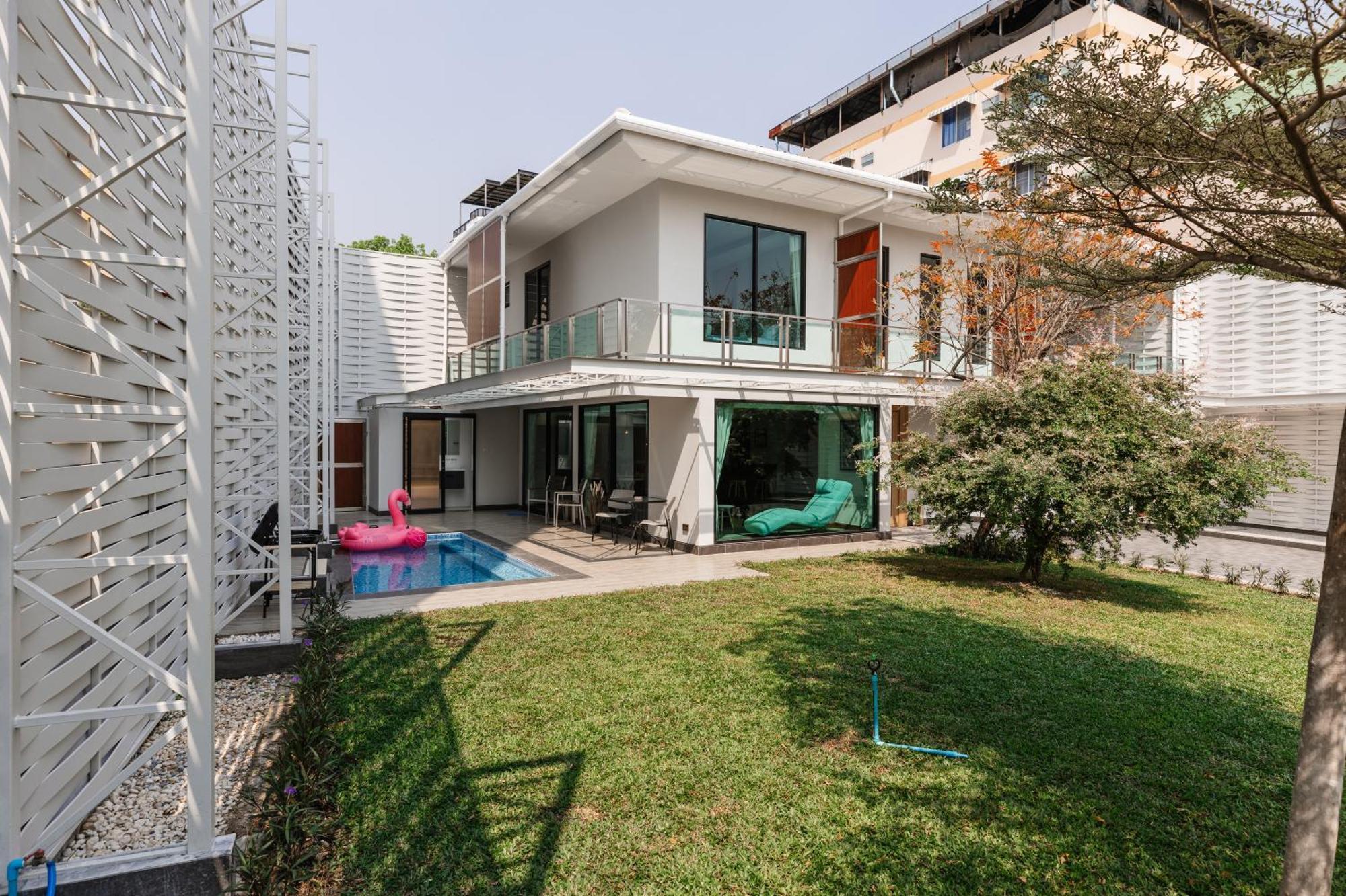 Purelux6 - 3br Pool Villa