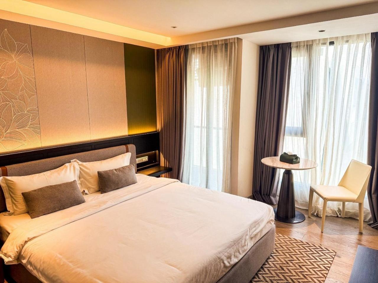 Hotel Cha Chiangmai Luxury Chiang Mai