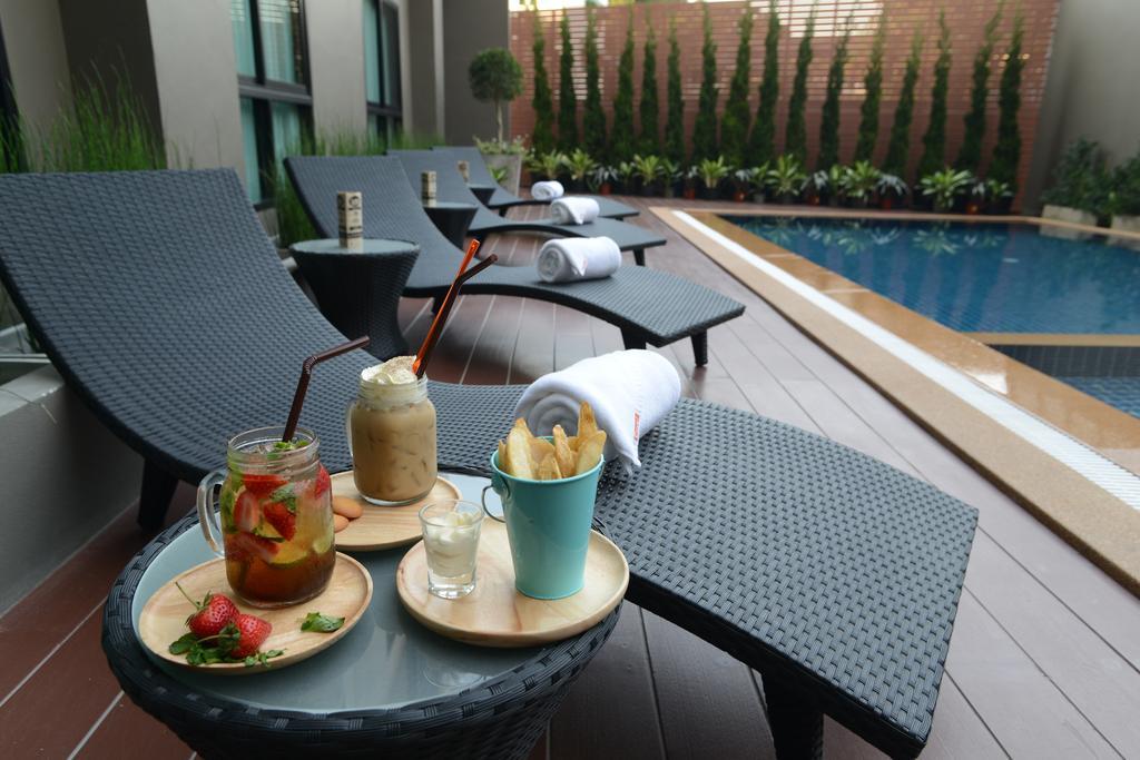 Hotel Cmor By Recall Sha Extra Chiang Mai