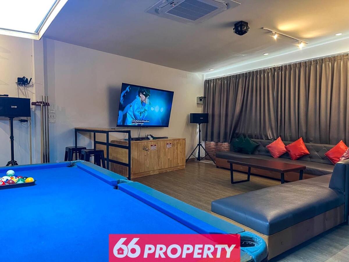 Karaoke Pool Villa, Event Space, Drinks Available Villa