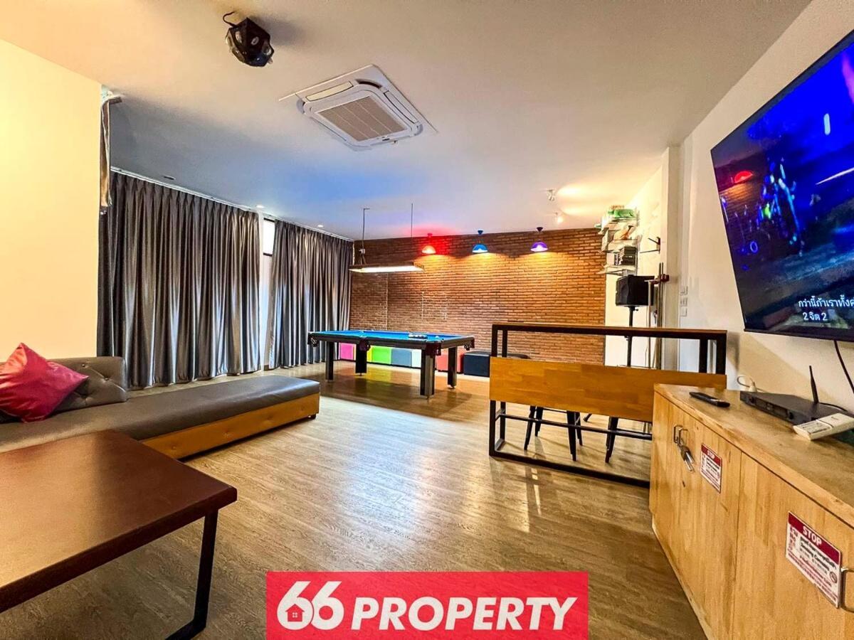 Karaoke Pool Villa, Event Space, Drinks Available * Chiang Mai
