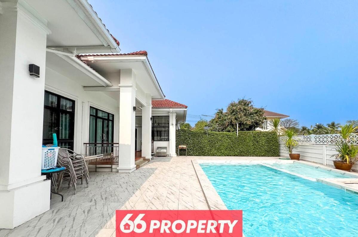Karaoke Pool Villa, Event Space, Drinks Available * Chiang Mai
