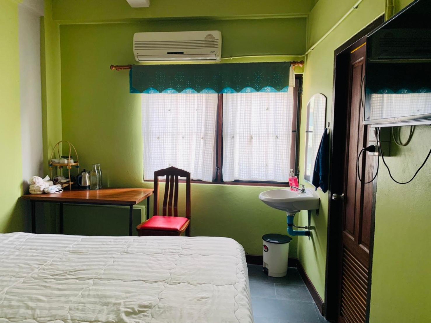 Rumah tetamu Retro At Phra Sing Chiang Mai