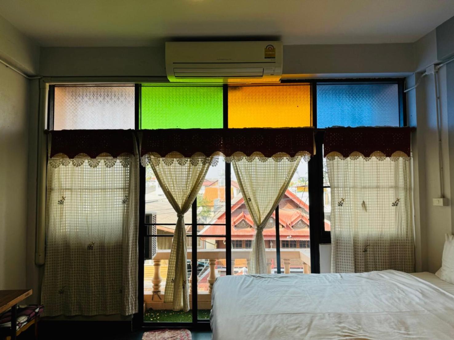 Retro At Phra Sing Rumah tetamu *