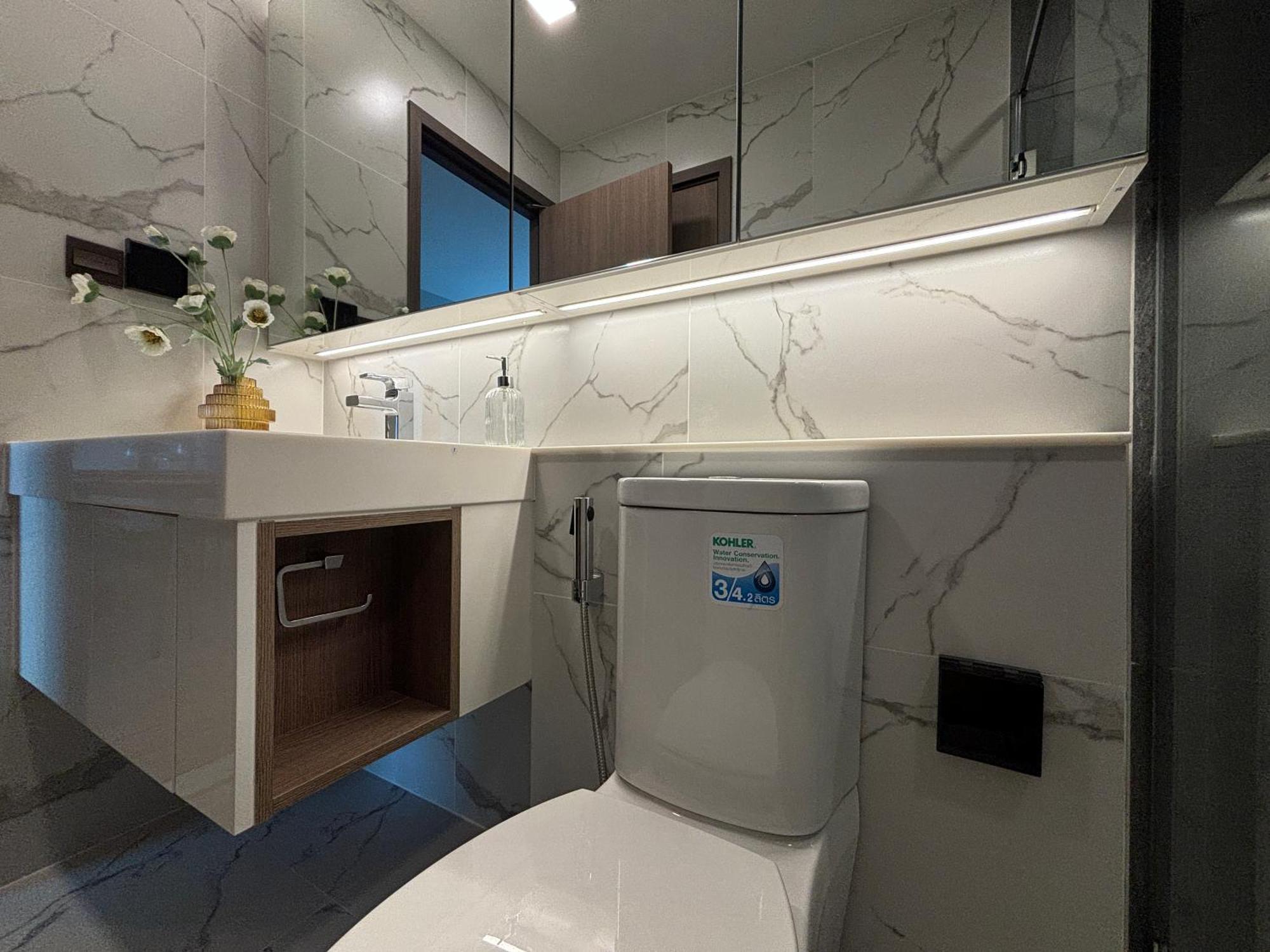 Astra Sky River 2 Bedroom Rooftop Swimming Pool Gym Centre Apartment Chiang Mai