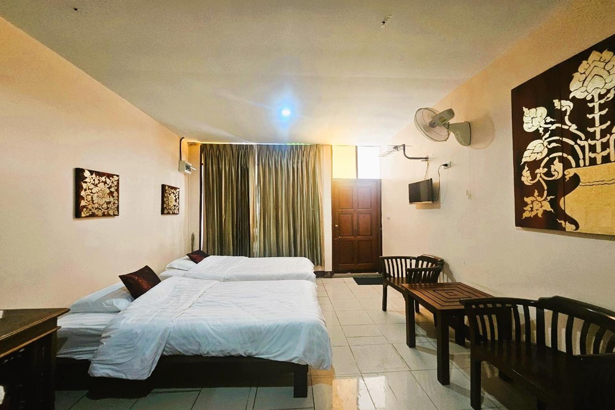 Hotel Thai Gallery Baantawai 2*
